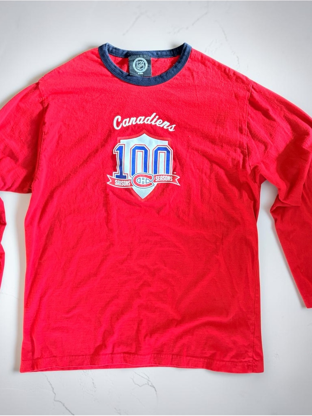 NHL Red and Navy Official Logo Crewneck Men’s XL Habs Long sleeve - Picture 2 of 7